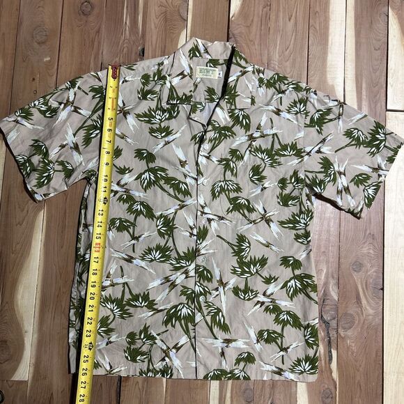 Newt Honolulu Hawaiian Shirt Men's Medium Button Up Short Sleeve USA Made Floral - Picture 2 of 8